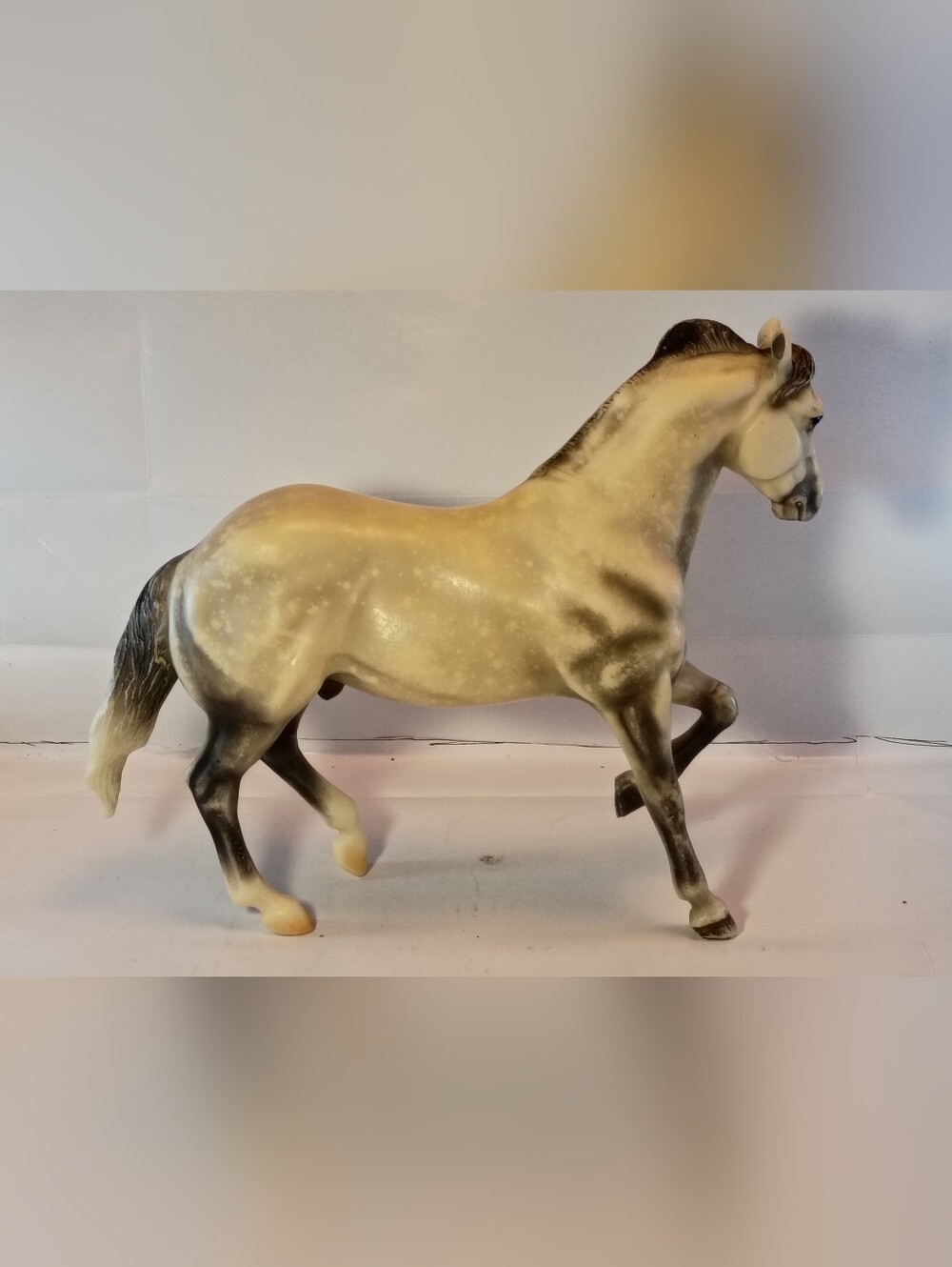 Traditional Scale Breyer Ranch Horse *BODY QUALITY*